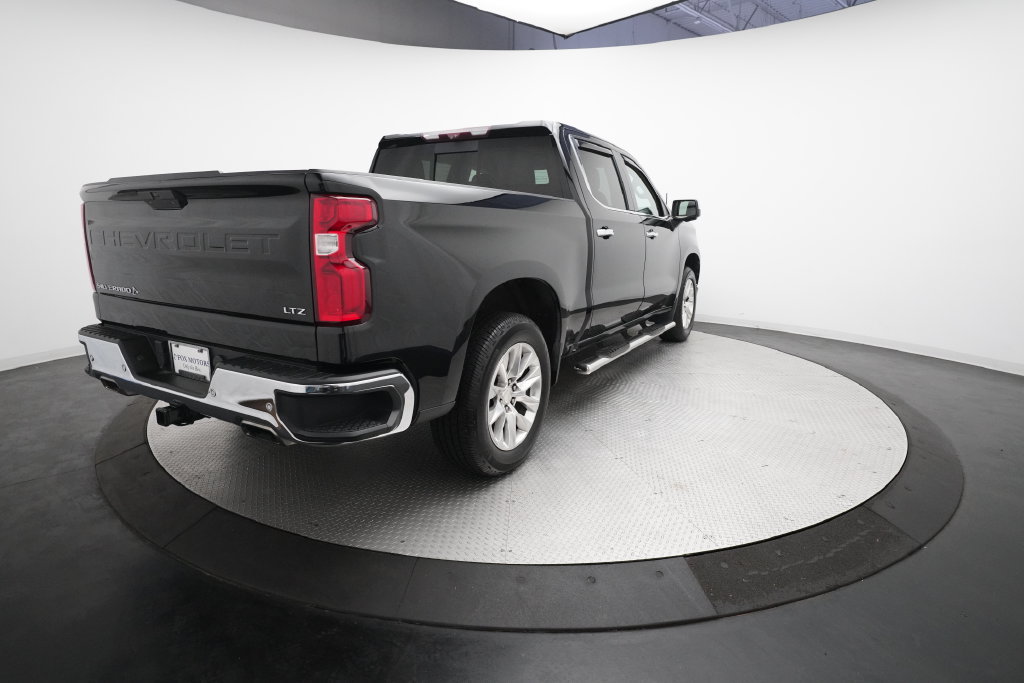 Used 2021 Chevrolet Silverado 1500 LTZ w/ LTZ Premium Package AWD/4WD image 33