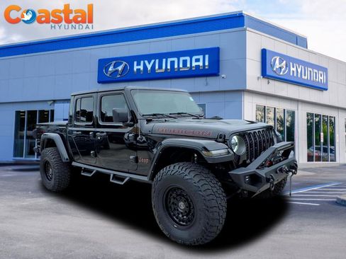 Used 2023 Jeep Gladiator Rubicon w/ Cold Weather Group image 1