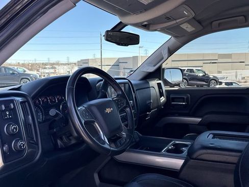 Used 2018 Chevrolet Silverado 1500 LT w/ All Star Edition image 12