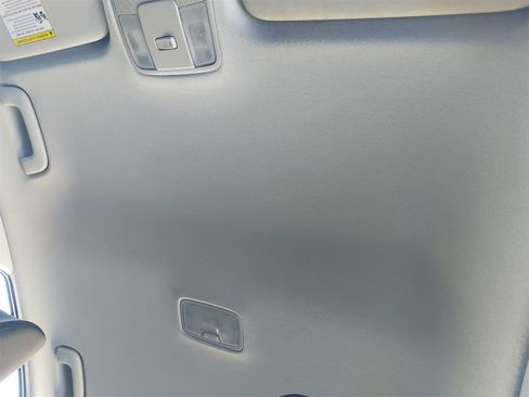 Used 2023 Kia Forte LXS image 33