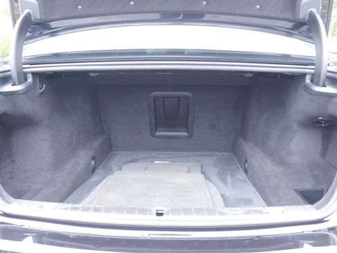 Used 2022 BMW 750Li xDrive AWD/4WD image 13