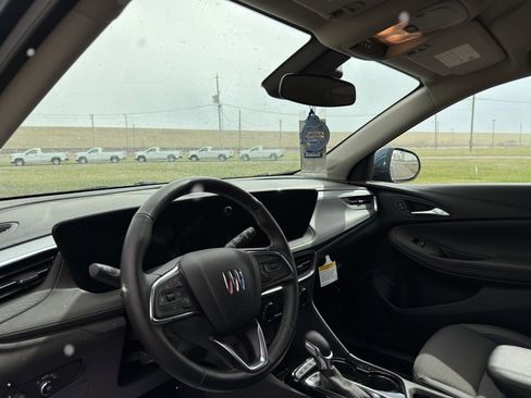 Used 2024 Buick Encore GX Preferred w/ Comfort Package image 21