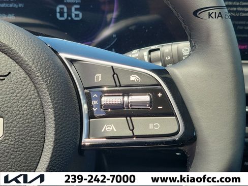 New 2026 Kia Seltos S FWD image 23