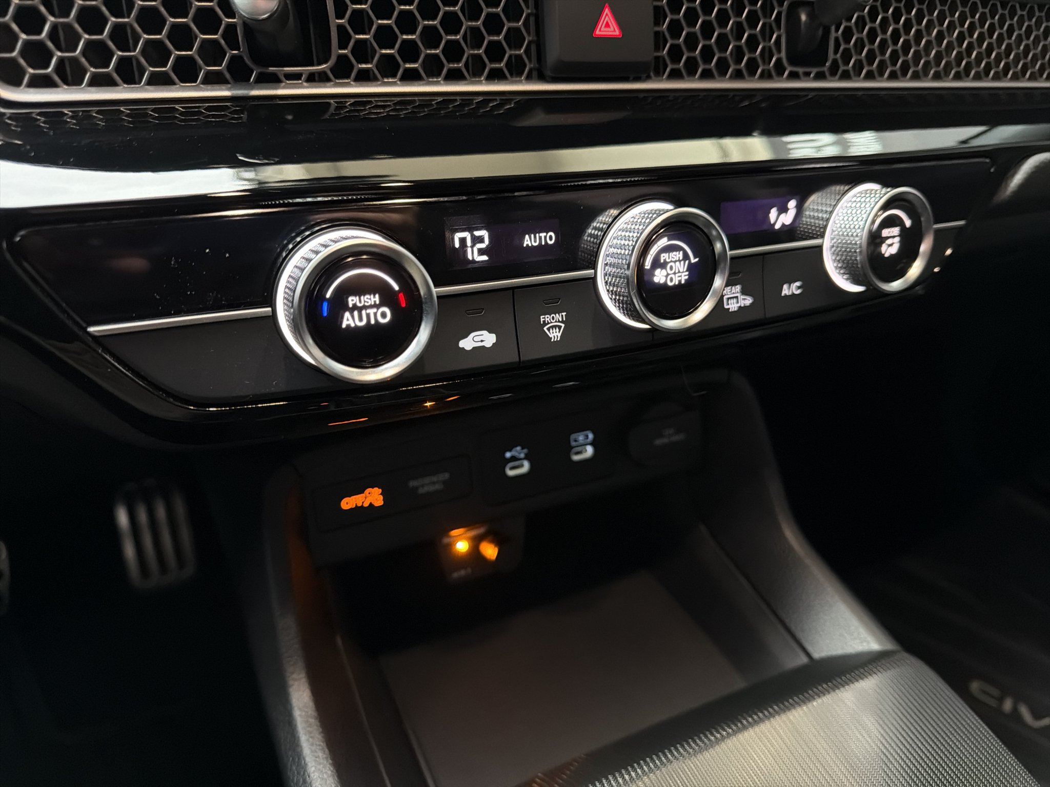 Used 2025 Honda Civic Sport image 19