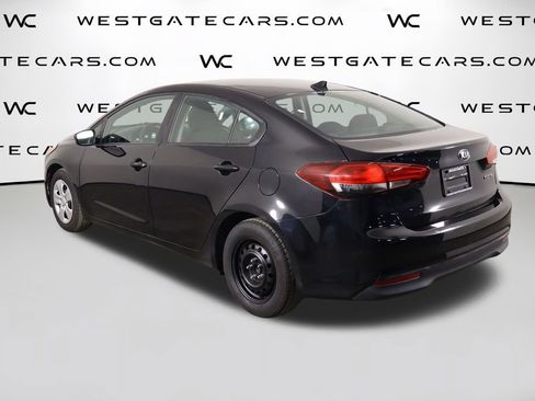 Used 2018 Kia Forte LX FWD image 37