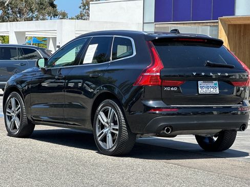 Used 2020 Volvo XC60 T5 Momentum w/ Protection Package Premier FWD image 6