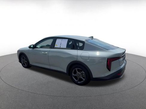 Used 2025 Kia K4 FWD image 8