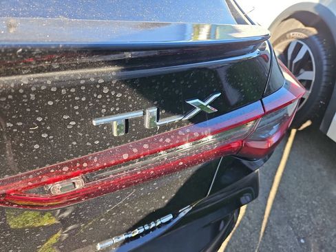 Used 2025 Acura TLX w/ A-SPEC Package AWD/4WD image 4