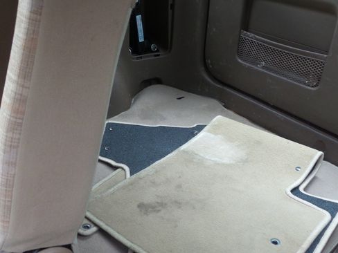 Used 2003 Honda CR-V LX image 12