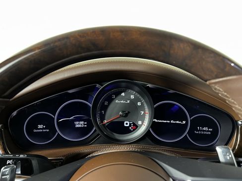 Certified 2021 Porsche Panamera Turbo S image 30