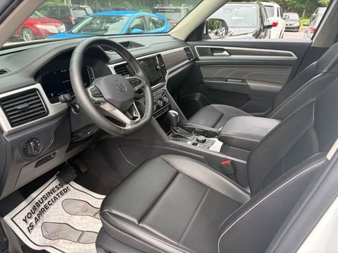 Used 2023 Volkswagen Atlas SE AWD/4WD image 5