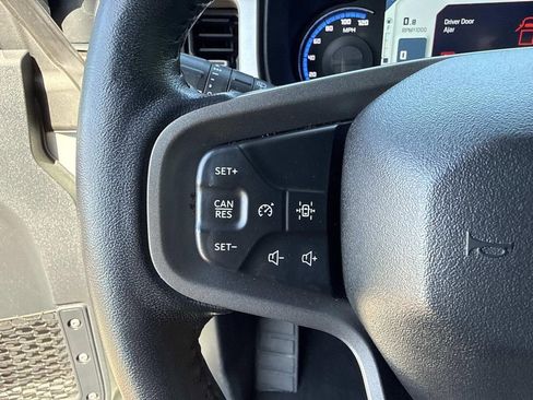 Used 2023 Ford Bronco 4-Door AWD/4WD image 30