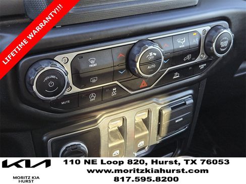 Used 2021 Jeep Wrangler Sport S image 21