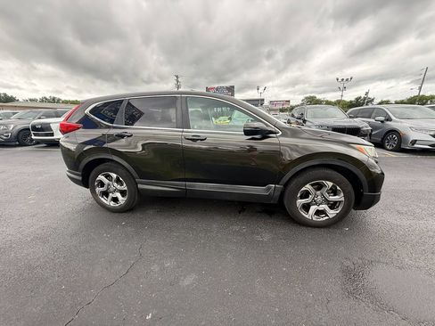 Used 2018 Honda CR-V EX image 2