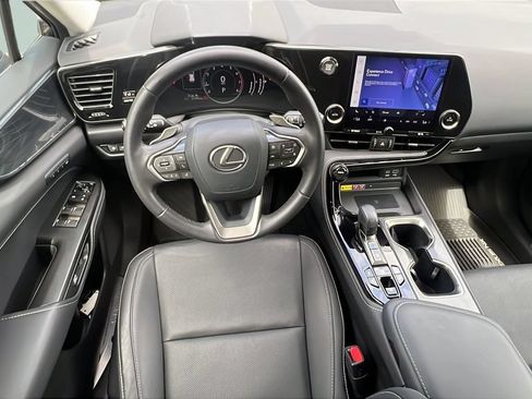 Used 2023 Lexus NX 350 AWD image 12