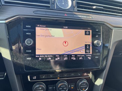 Used 2019 Volkswagen Arteon SEL FWD image 21