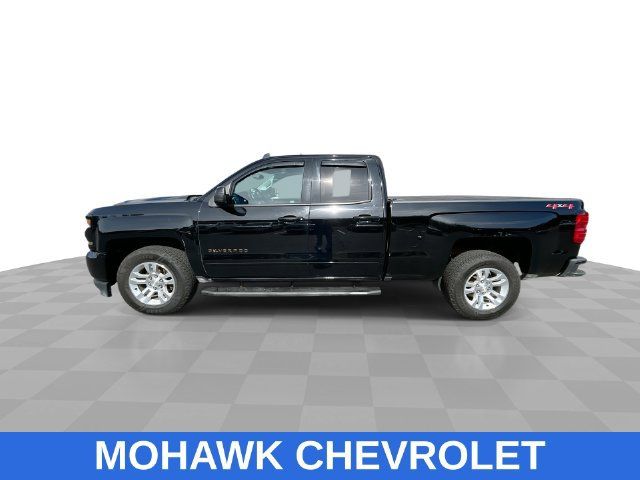 Used 2018 Chevrolet Silverado 1500 LT w/ All Star Edition AWD/4WD image 5