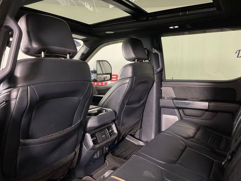Used 2024 Ford F450 Platinum w/ FX4 Off-Road Package AWD/4WD image 16