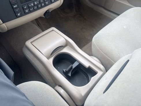 Used 2008 Buick LaCrosse CX image 19