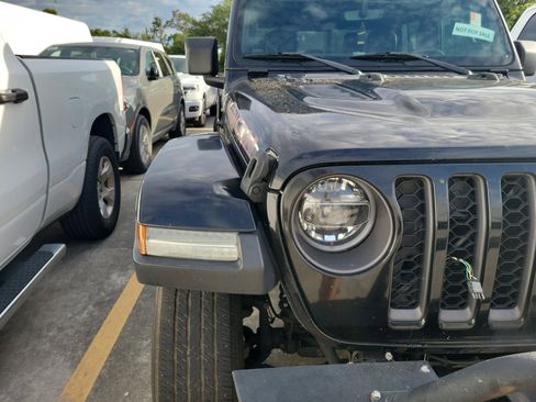 Used 2022 Jeep Gladiator Rubicon w/ LED Lighting Group AWD/4WD image 6