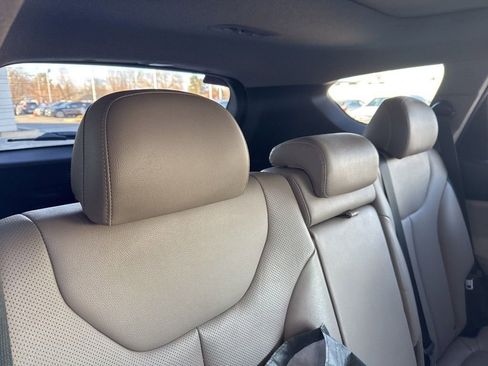 Used 2019 Hyundai Santa Fe Ultimate image 12