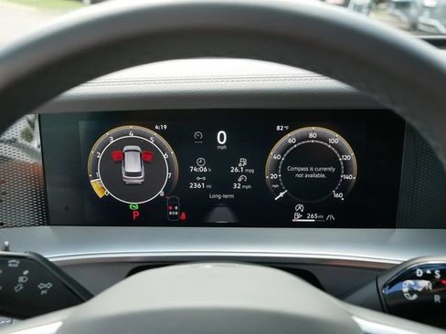 Certified 2026 Volkswagen Tiguan SE R-Line AWD/4WD image 27