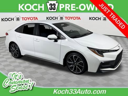 Used 2022 Toyota Corolla SE FWD image 1