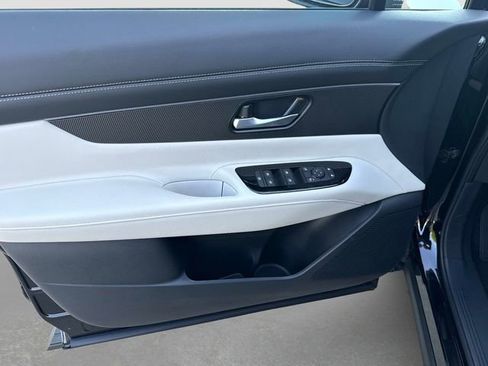 New 2026 Nissan Murano SV AWD/4WD image 11