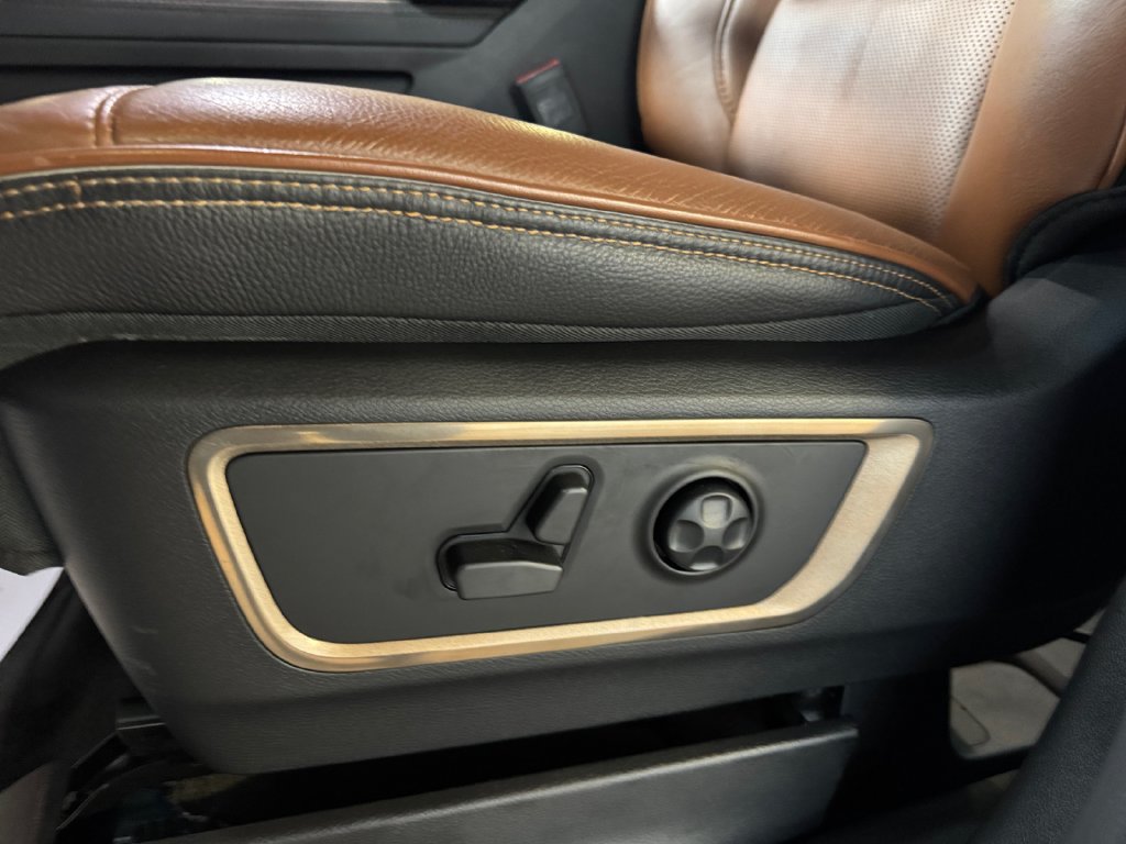Used 2023 RAM 1500 Longhorn AWD/4WD image 13