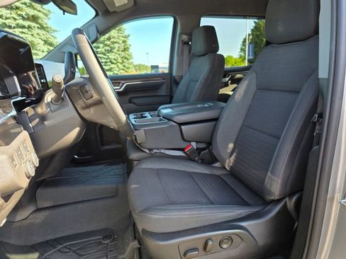 Used 2023 Chevrolet Silverado 1500 LT w/ Protection Package AWD/4WD image 12