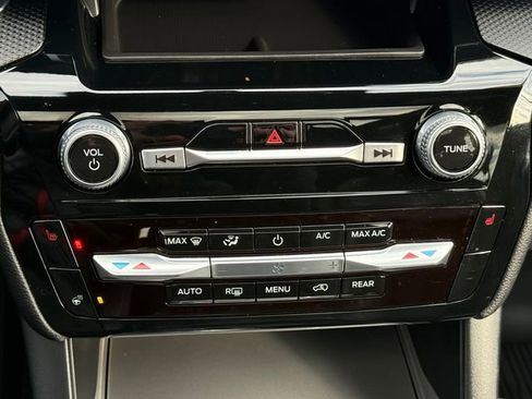 Certified 2023 Ford Explorer ST-Line w/ Class IV Trailer Tow Package image 13