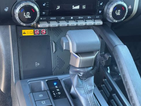 Certified 2025 Toyota Tacoma Limited image 29