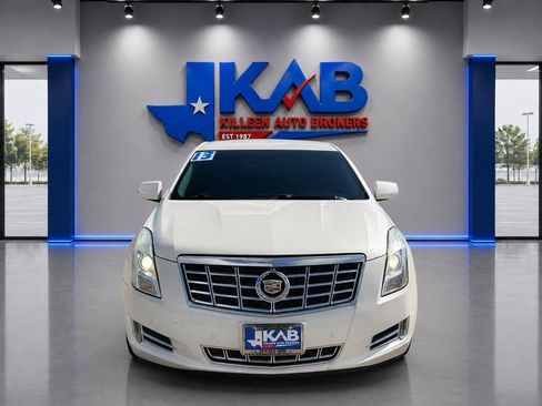 Used 2013 Cadillac XTS Luxury FWD image 9