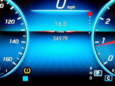 Used 2021 Mercedes-Benz E 350 4MATIC Sedan w/ Premium Package image 14