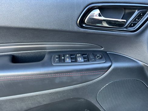 Used 2023 Dodge Durango GT image 10