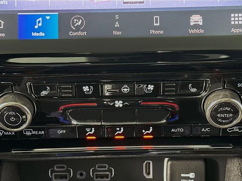 Used 2022 Jeep Grand Cherokee Summit image 18