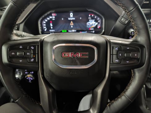 Used 2025 GMC Sierra 3500 AT4 w/ AT4 Premium Plus Package image 10