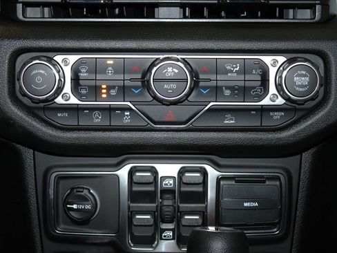 New 2026 Jeep Wrangler Unlimited Sport AWD/4WD image 18