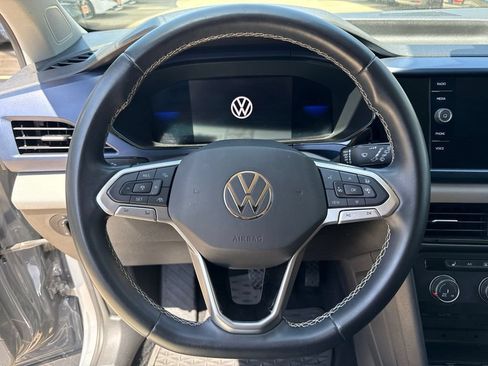 Used 2022 Volkswagen Taos SE w/ IQ.Drive SE Package AWD/4WD image 15