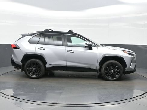 Used 2023 Toyota RAV4 XSE w/ XSE Grade Weather Package AWD/4WD image 7
