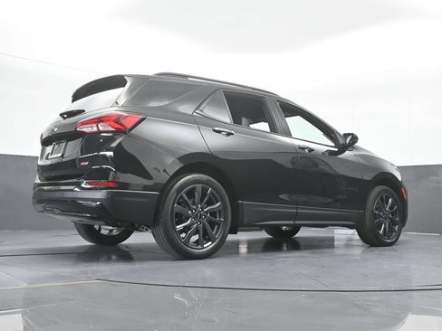 Used 2023 Chevrolet Equinox RS FWD image 57