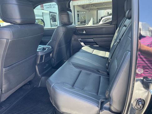 Used 2024 Toyota Tundra Platinum AWD/4WD image 15