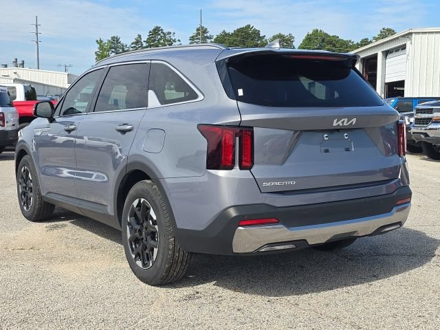 Used 2024 Kia Sorento S w/ Panoramic Sunroof Package FWD image 3