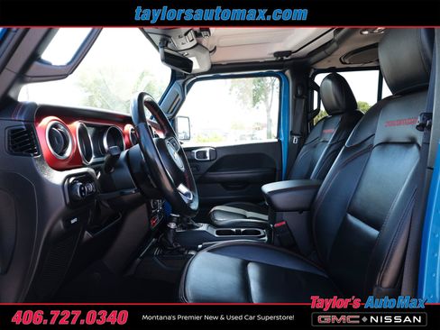 Used 2020 Jeep Gladiator Rubicon w/ Uconnect 4C Nav & Sound Group AWD/4WD image 5