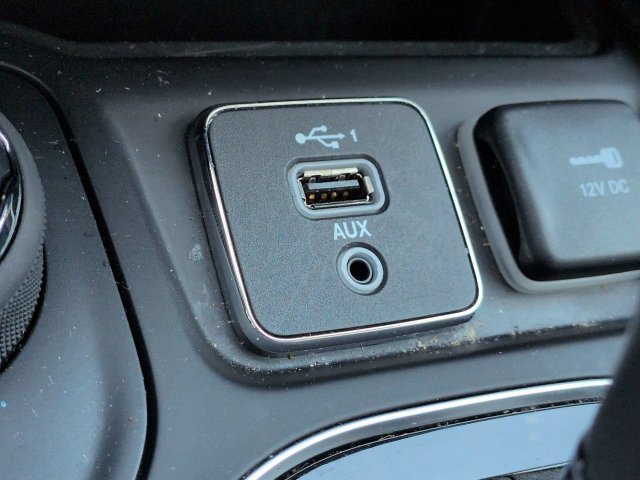 Used 2023 Jeep Cherokee Altitude Lux AWD/4WD image 22