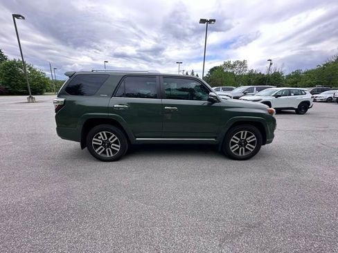Used 2022 Toyota 4Runner Limited AWD/4WD image 2