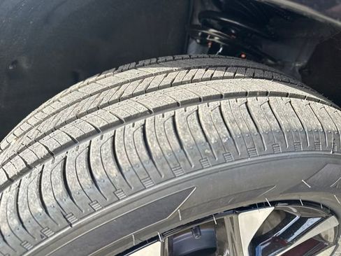 New 2026 Honda HR-V EX-L image 28