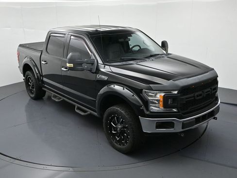 Used 2018 Ford F150 XLT w/ Equipment Group 302A Luxury AWD/4WD image 14