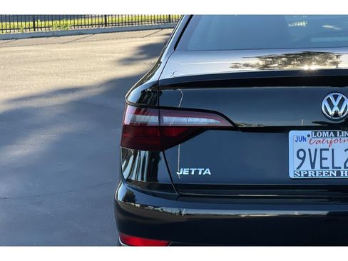 Used 2020 Volkswagen Jetta S w/ Driver Assistance Package image 41