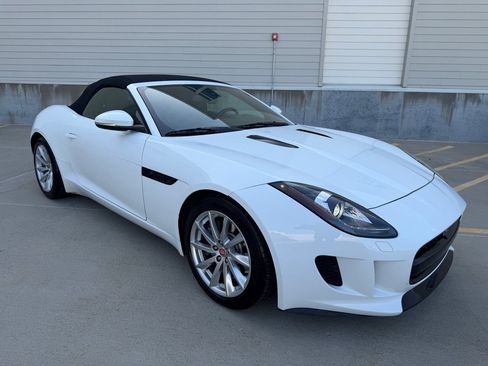 Used 2015 Jaguar F-TYPE Convertible RWD image 13